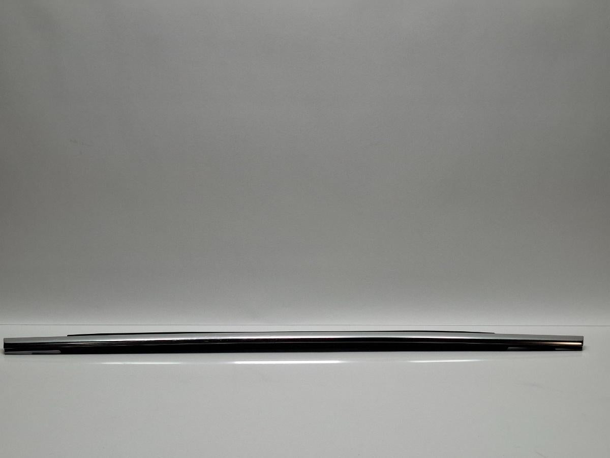 Perie geam cromat fata AUDI A3 Sportback 8VA, 8VF 2012 - > TDI CLHA 8V4853283/4