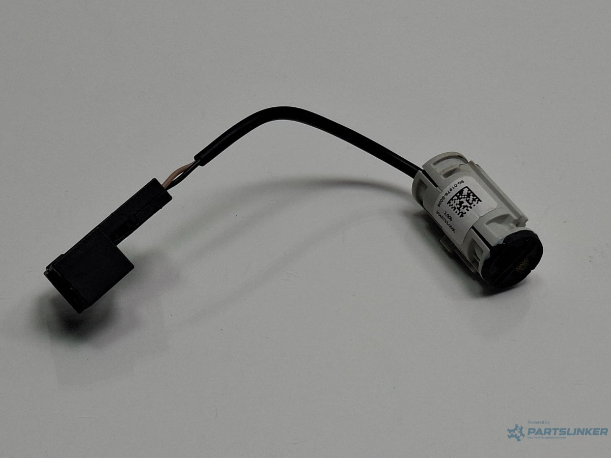 Microfon plafoniera AUDI A3 Sportback 8VA, 8VF 2012 - > TDI CLHA 8X1035711B