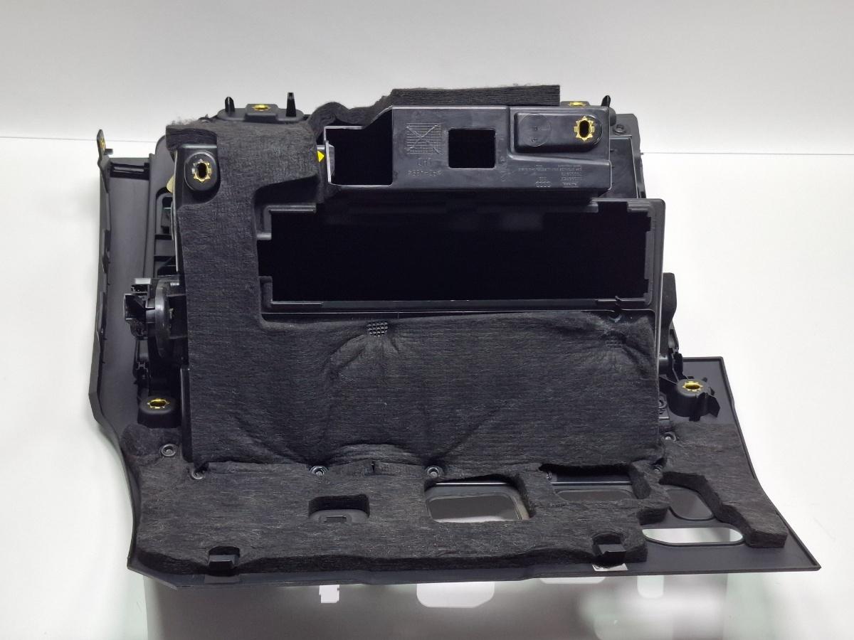 Torpedou AUDI A3 Sportback 8VA, 8VF 2012 - > TDI CLHA 8V1857035B