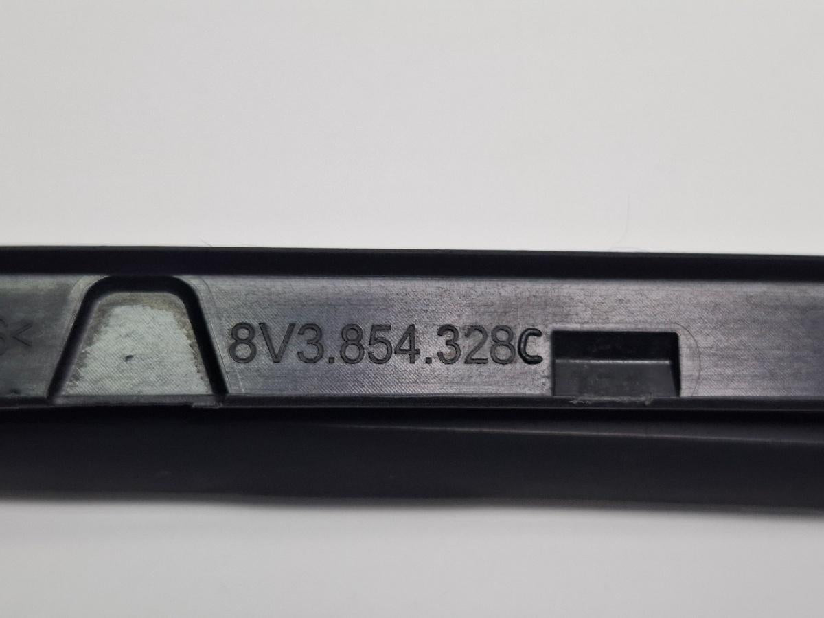 Cheder parbriz dreapta AUDI A3 Sportback 8VA, 8VF 2012 - 2018 , 8V3854328C