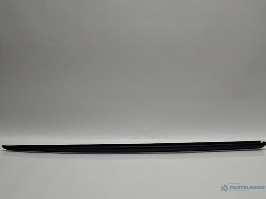 Cheder parbriz dreapta AUDI A3 Sportback 8VA, 8VF 2012 - 2018 , 8V3854328C