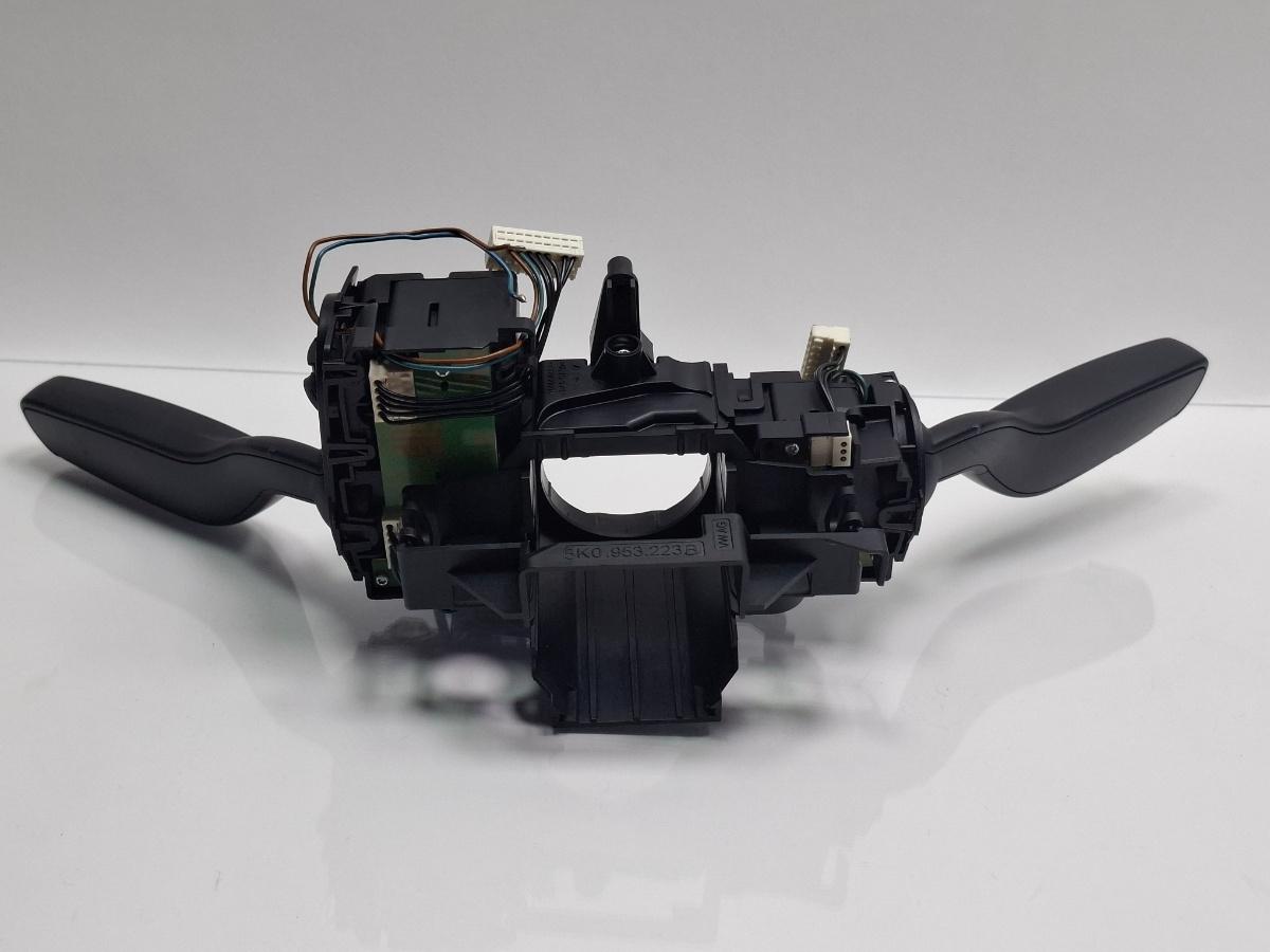Bloc manete defect AUDI A3 Sportback 8VA, 8VF 2012 - > TDI CLHA 8V0953521B