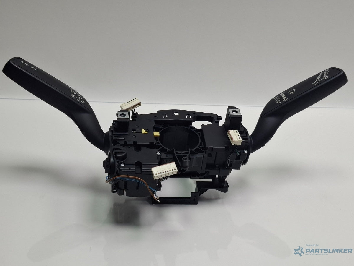 Bloc manete defect AUDI A3 Sportback 8VA, 8VF 2012 - > TDI CLHA 8V0953521B