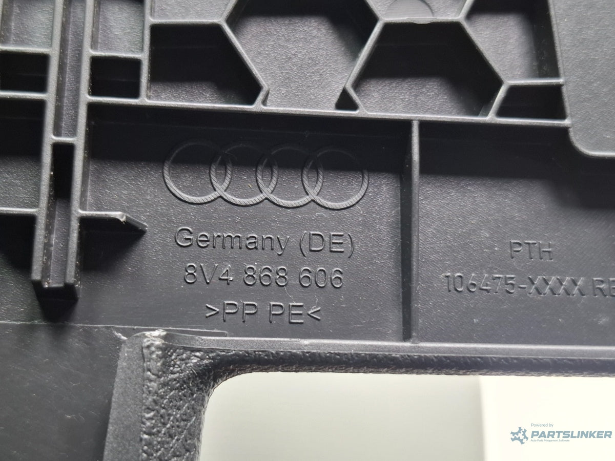 Ornament stalp (D) dreapta spate AUDI A3 Sportback 8VA, 8VF 2012 - > TDI CLHA  8V4868606