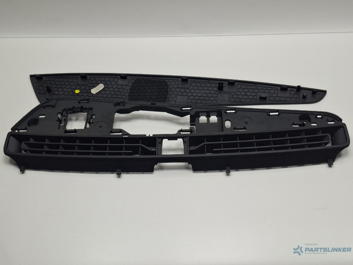 Ornament plansa bord AUDI A3 Sportback 8VA, 8VF 2012 - > TDI CLHA 8V1857367A , 8V1819635C