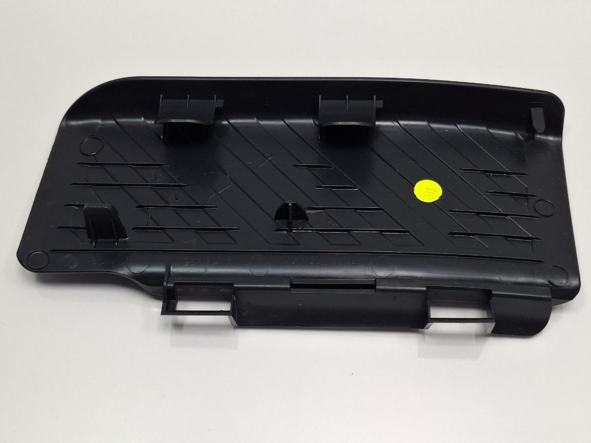 Ornament sprijin picior AUDI A3 Sportback 8VA, 8VF 2012 - > TDI CLHA 5Q1864777B