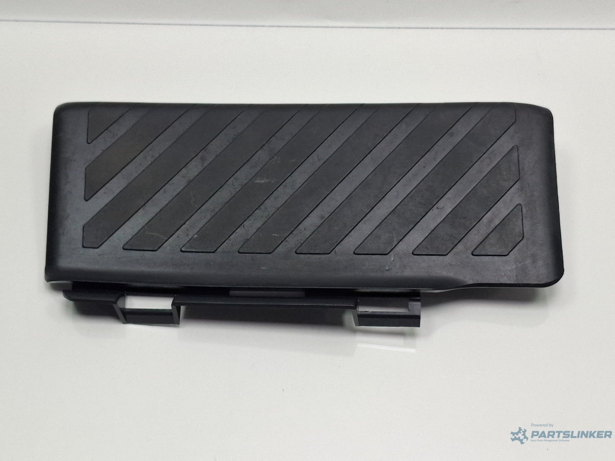 Ornament sprijin picior AUDI A3 Sportback 8VA, 8VF 2012 - > TDI CLHA 5Q1864777B