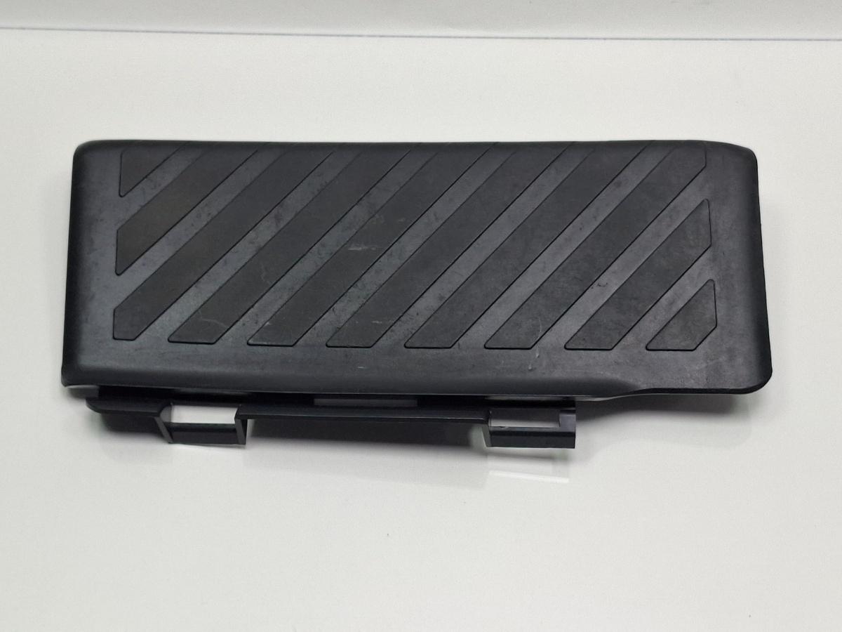 Ornament sprijin picior AUDI A3 Sportback 8VA, 8VF 2012 - > TDI CLHA 5Q1864777B