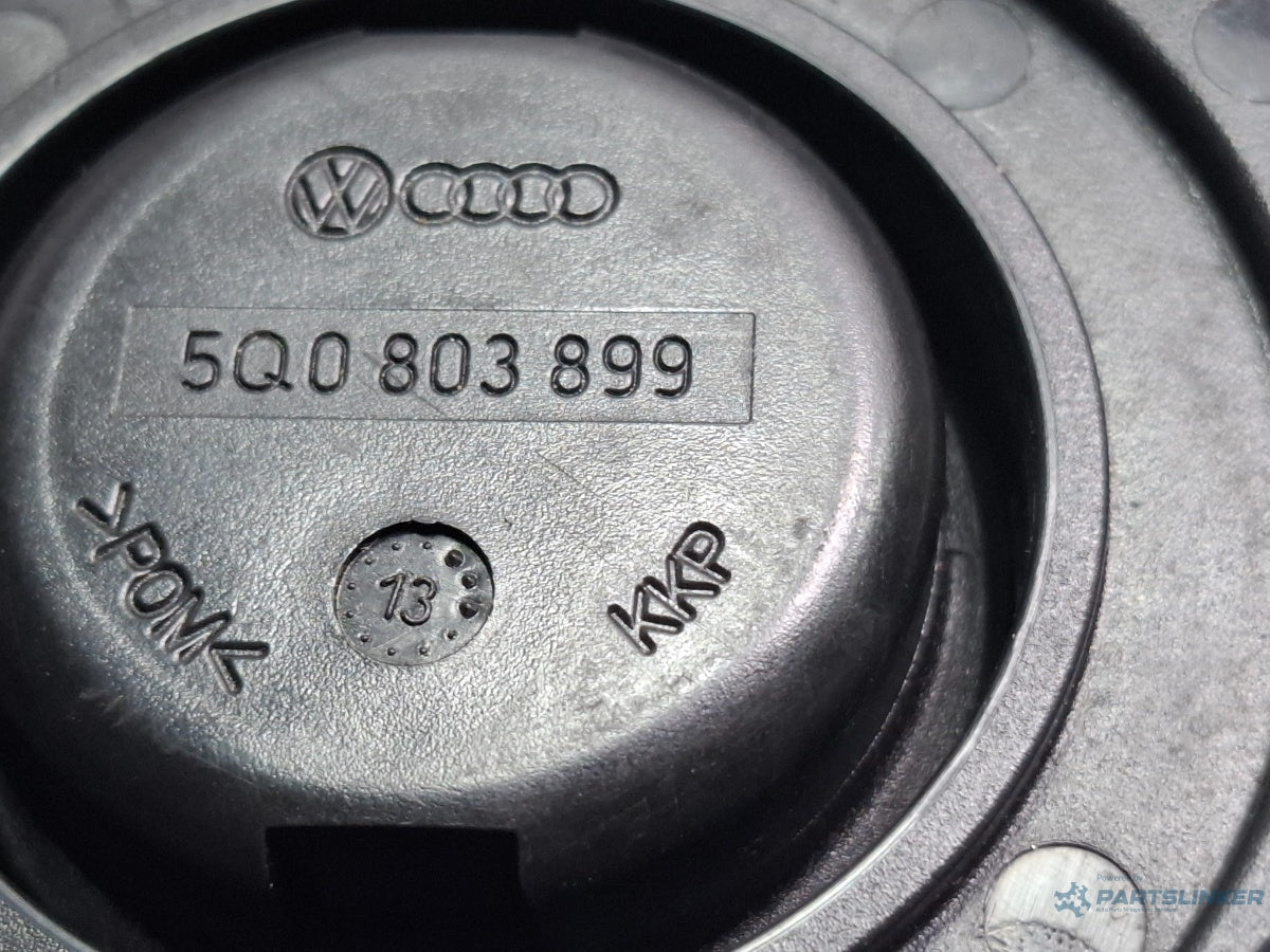 Surub fixare roata de rezerva AUDI A3 Sportback 8VA, 8VF 2012 - > TDI CLHA 5Q0803899