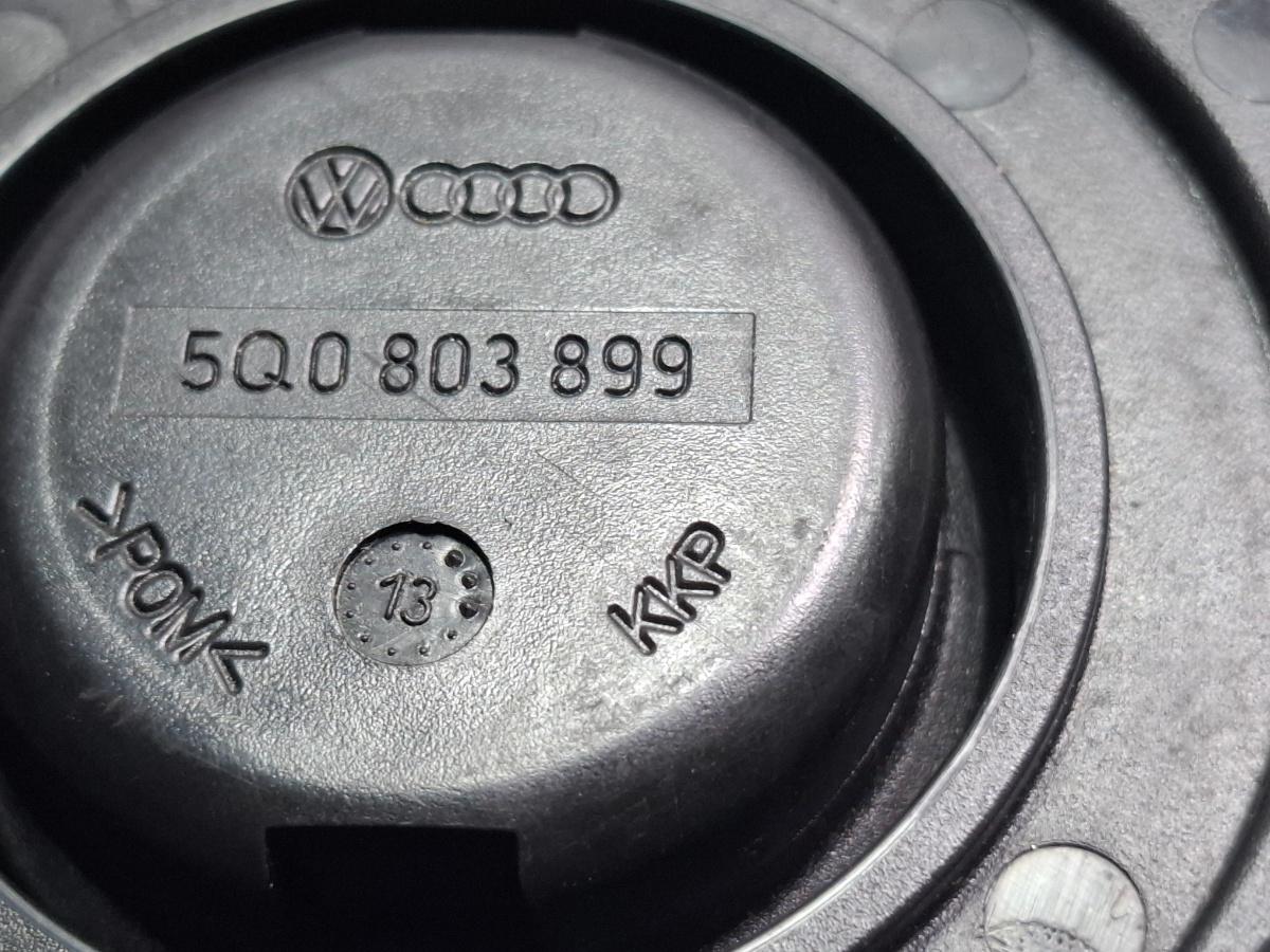 Surub fixare roata de rezerva AUDI A3 Sportback 8VA, 8VF 2012 - > TDI CLHA 5Q0803899