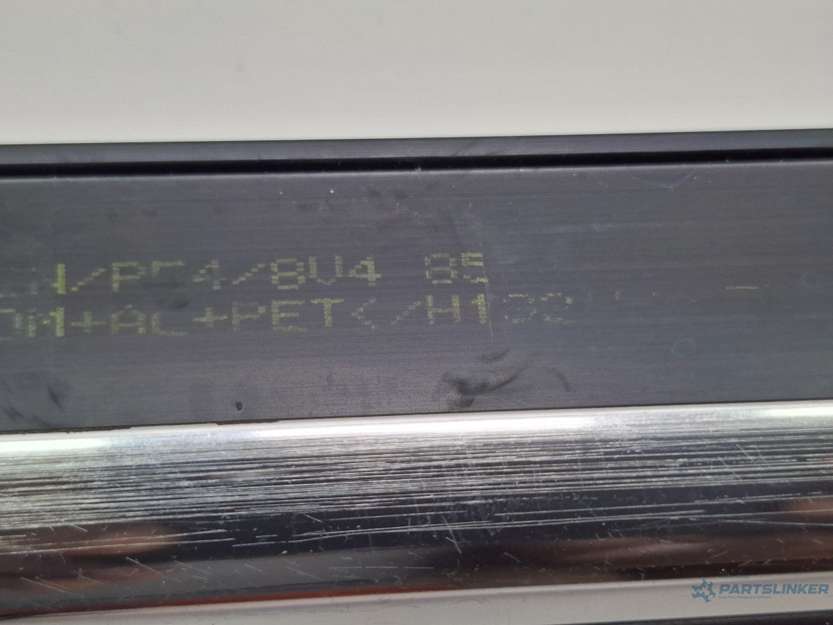 Perie geam cromat spate AUDI A3 Sportback 8VA, 8VF 2012 - > TDI CLHA 8V4853763/4