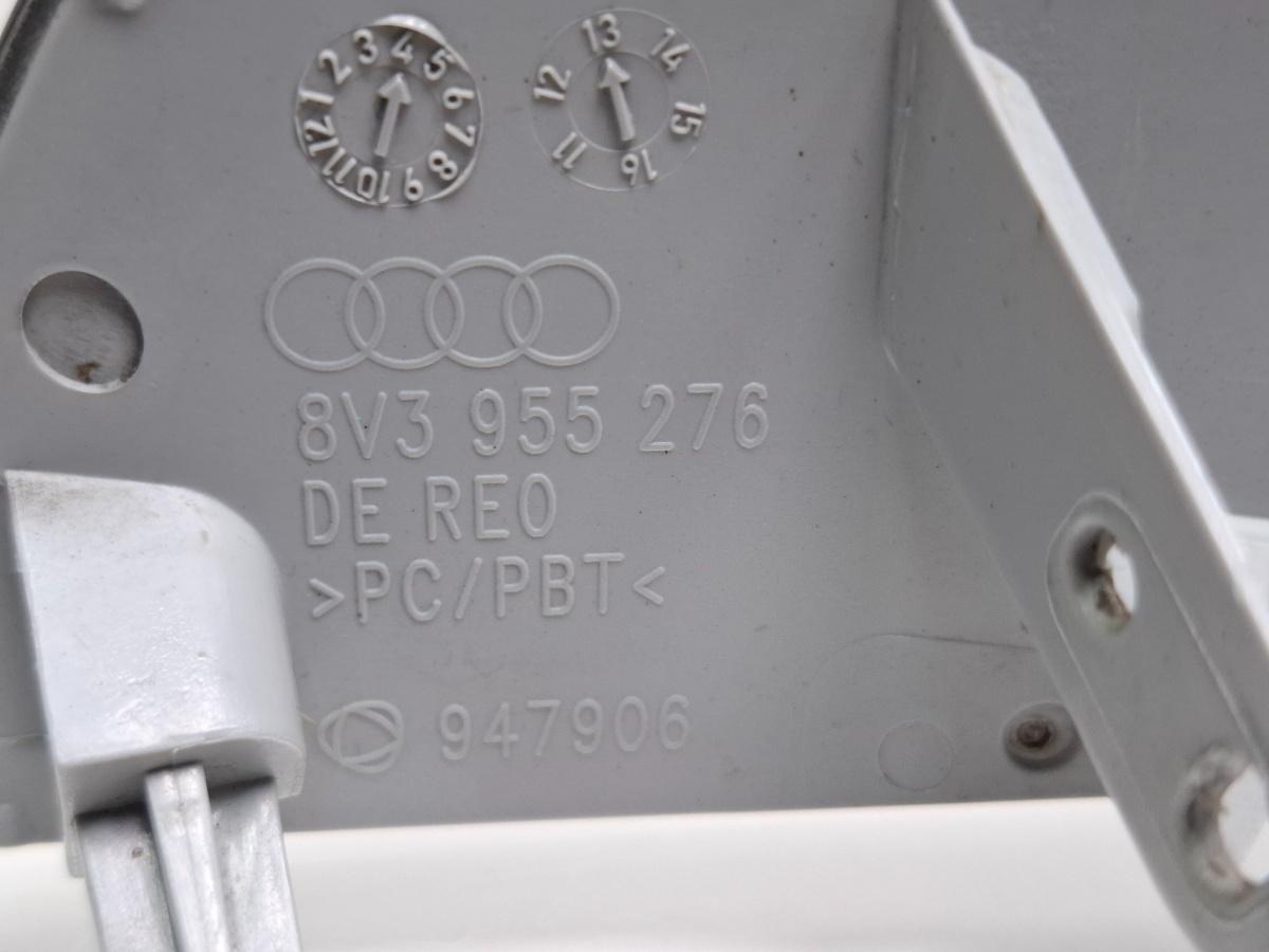 Capac duza spalator far dreapta AUDI A3 Sportback 8VA, 8VF 2012 - > TDI CLHA 8V3955276