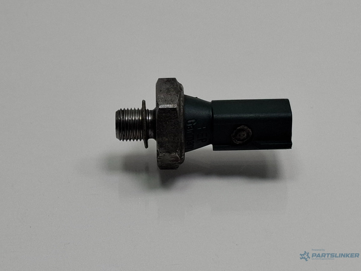 Senzor presiune ulei AUDI A3 Sportback 8VA, 8VF 2012 - > TDI CLHA 036919081C