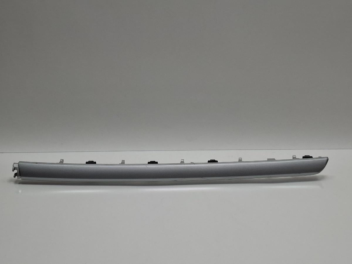 Ornament bord dreapta AUDI A3 Sportback 8VA, 8VF 2012 - > TDI CLHA 8V1853190