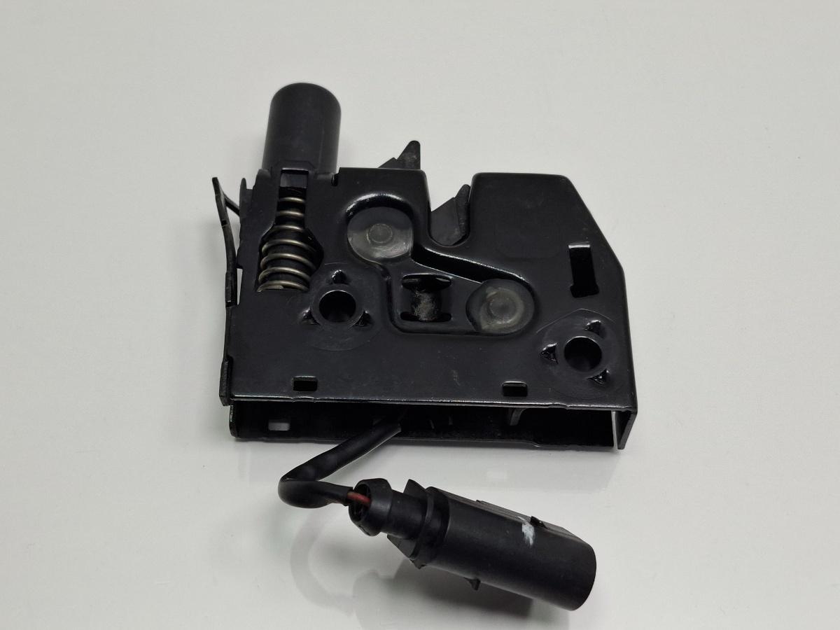 Broasca capota motor AUDI A3 Sportback 8VA, 8VF 2012 - > TDI CLHA 8V0823509