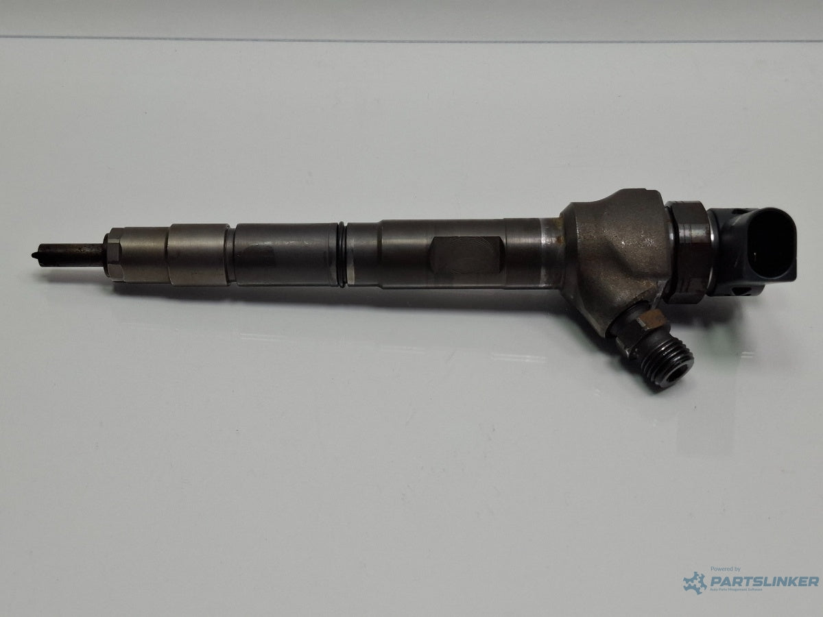 Injector AUDI A3 Sportback 8VA, 8VF 2012 - > TDI CLHA 04L130277G