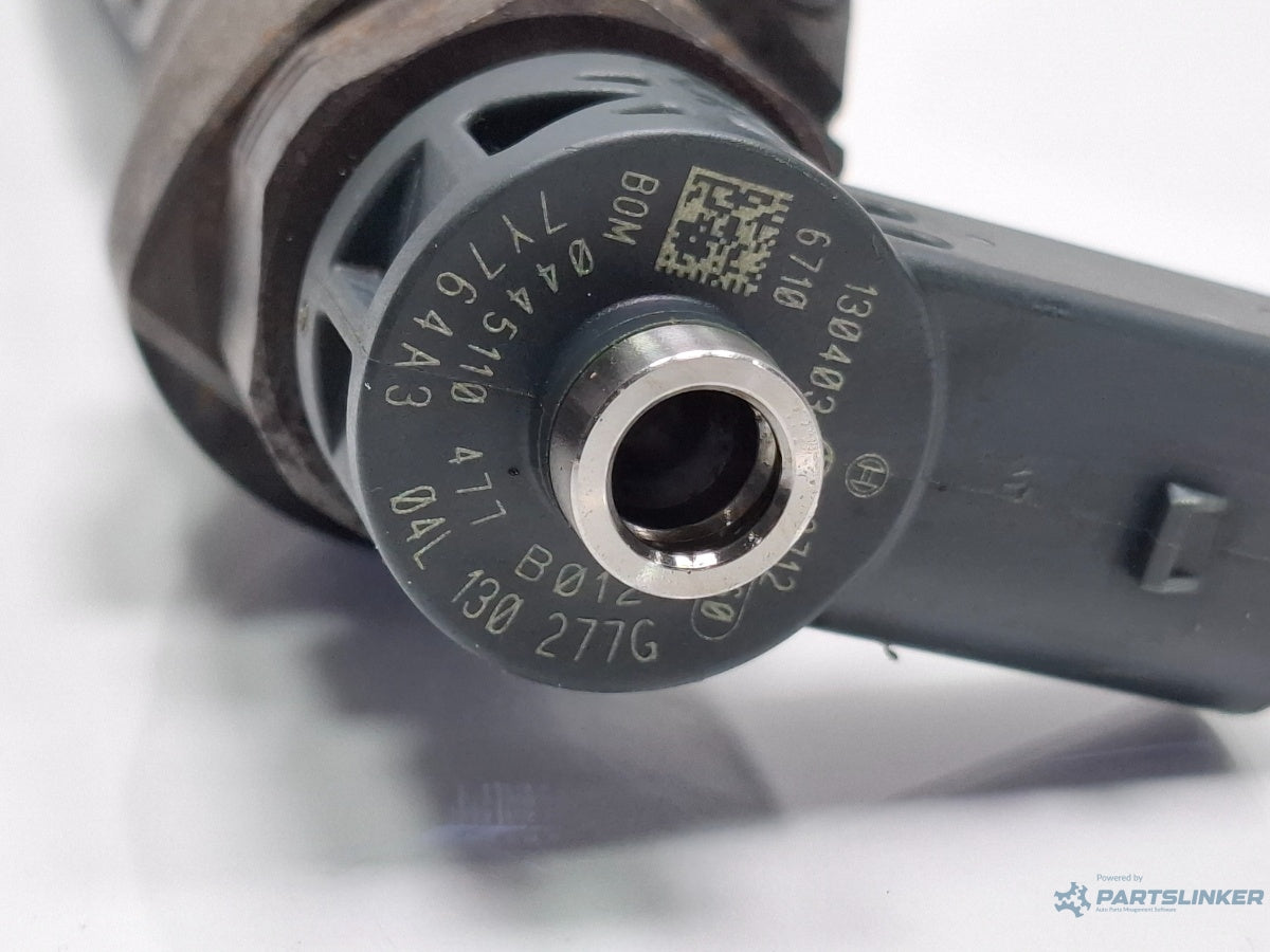 Injector AUDI A3 Sportback 8VA, 8VF 2012 - > TDI CLHA 04L130277G