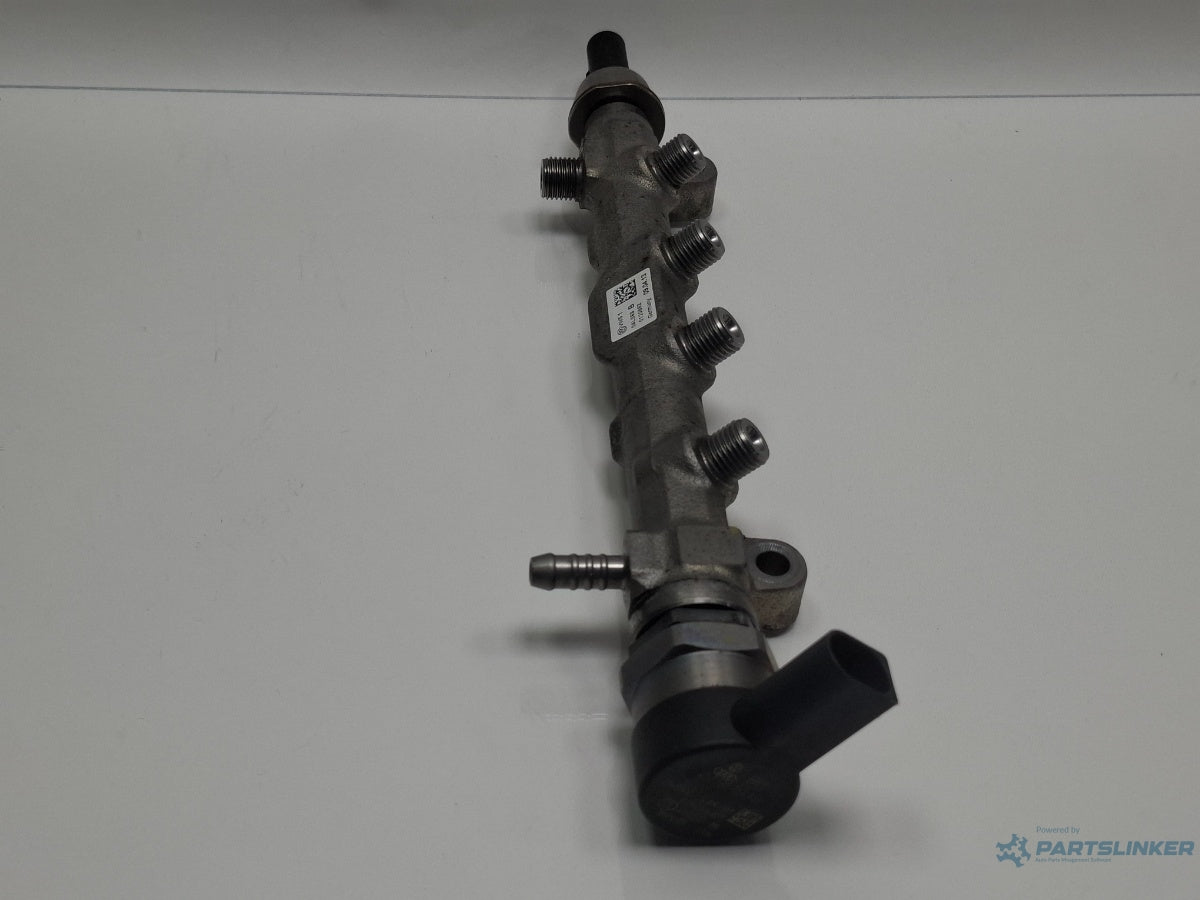 Rampa injectoare AUDI A3 Sportback 8VA, 8VF 2012 - > TDI CLHA 04L089B