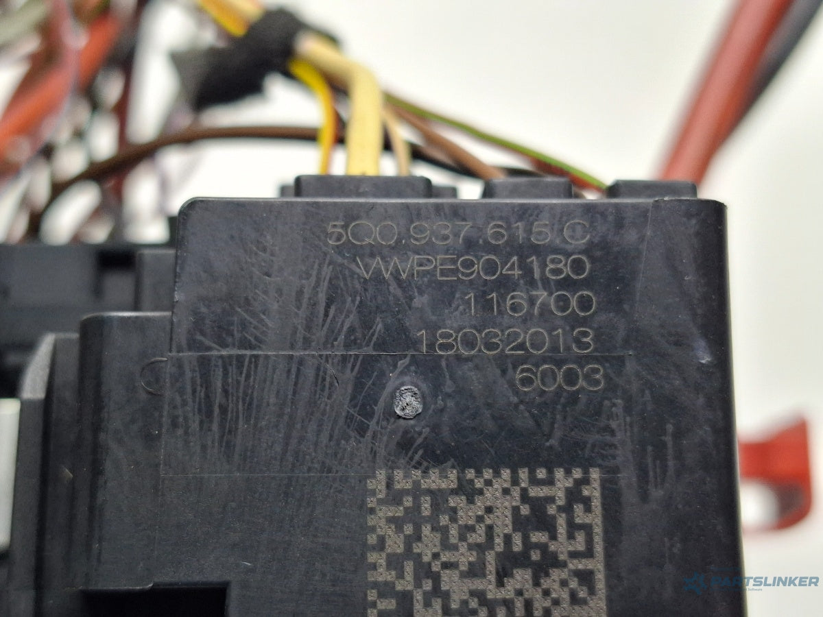 Tablou  sigurante AUDI A3 Sportback 8VA, 8VF 2012 - > TDI CLHA 5Q0937615C