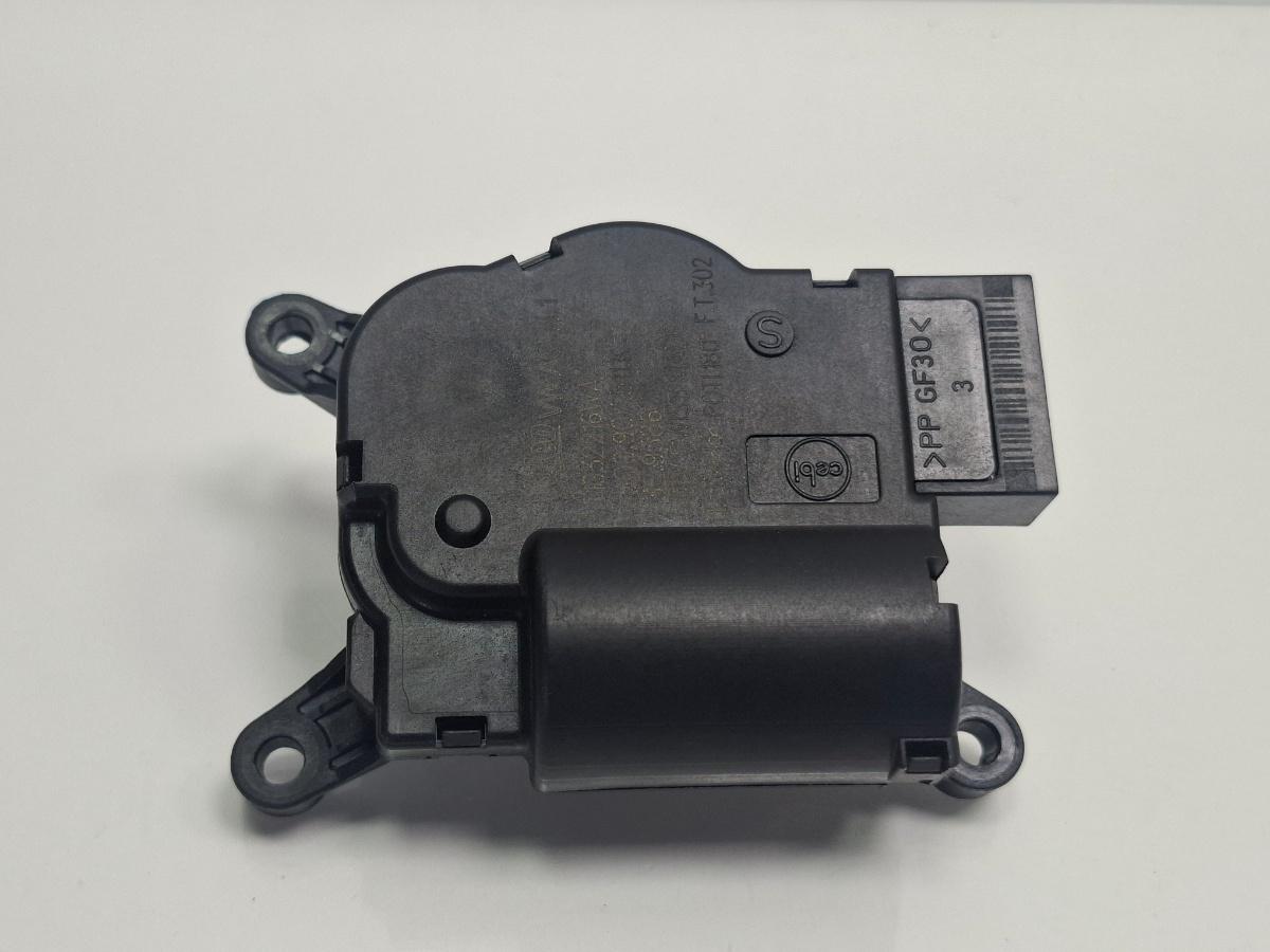 Motoras aeroterma V107 AUDI A3 Sportback 8VA, 8VF 2012 -> TDI CLHA 5Q0907511K
