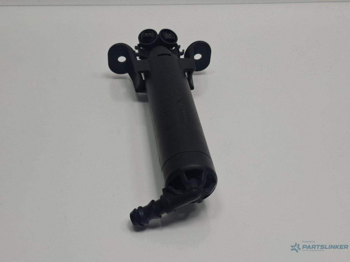 Spalator far dreapta AUDI A3 Sportback 8VA, 8VF 2012 - > TDI CLHA 8V0955102