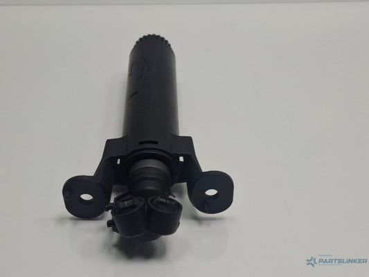 Spalator far stanga AUDI A3 Sportback 8VA, 8VF 2012 - > TDI CLHA 8V0955101