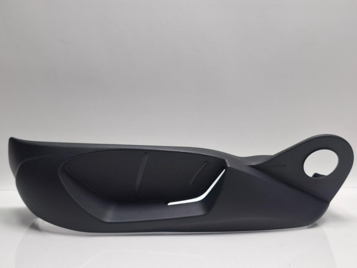 Ornament scaun stanga AUDI A3 Sportback 8VA, 8VF 2012 - > TDI CLHA 8V0881325C
