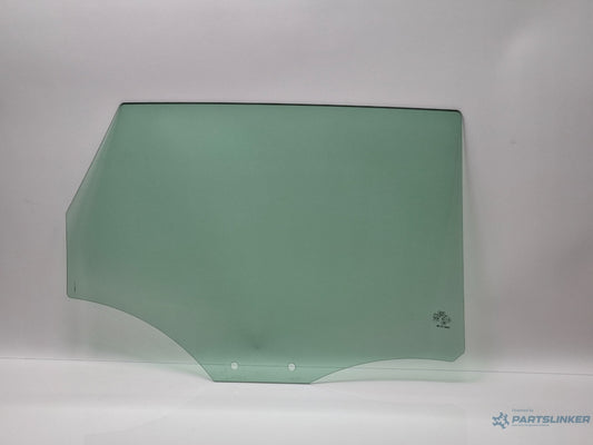 Geam portiera spate stanga AUDI A3 Sportback 8VA, 8VF 2012 - > TDI CLHA 8V4845205