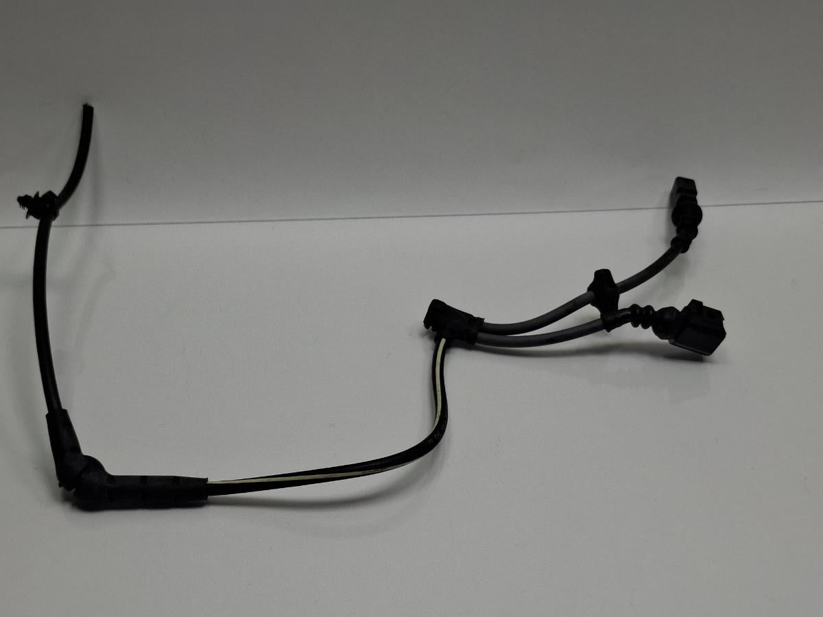 Cablaj roata stanga fata ABS si placute  AUDI A3 Sportback 8VA, 8VF 2012 - > TDI CLHA 5G0927903S