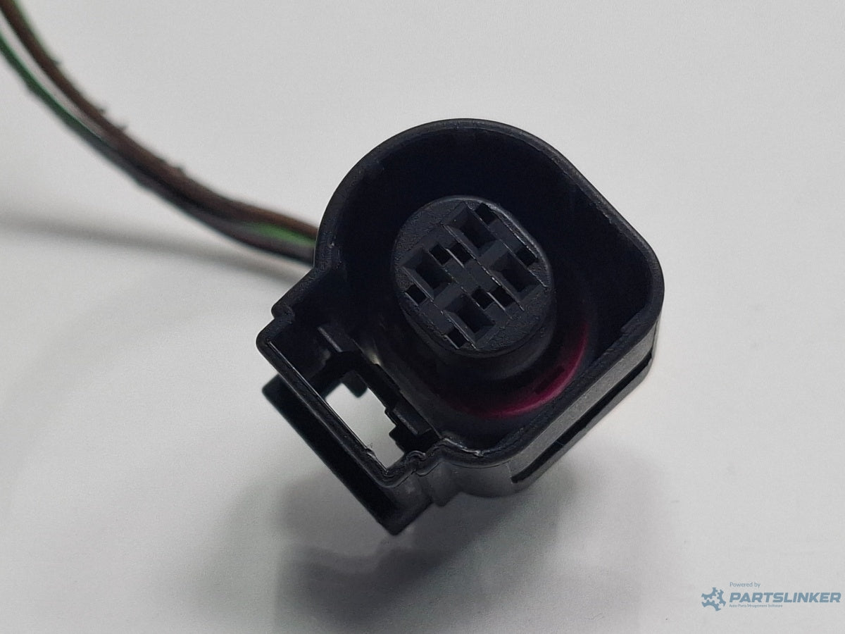 Mufa conector 4 pini AUDI A3 Sportback 8VA, 8VF 2012 - > TDI CLHA 4H0973712