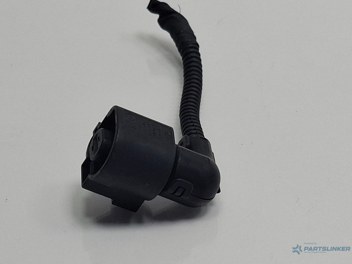 Mufa conector 1 pin AUDI A3 Sportback 8VA, 8VF 2012 - > TDI CLHA 1K0973751