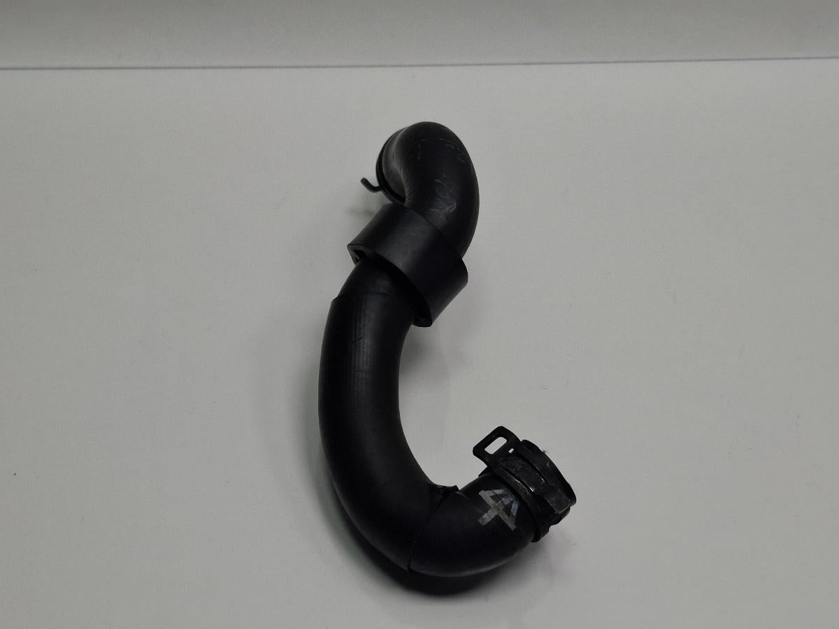 Furtun apa AUDI A3 Sportback 8VA, 8VF 2012 - > TDI CLHA 5Q0122058E