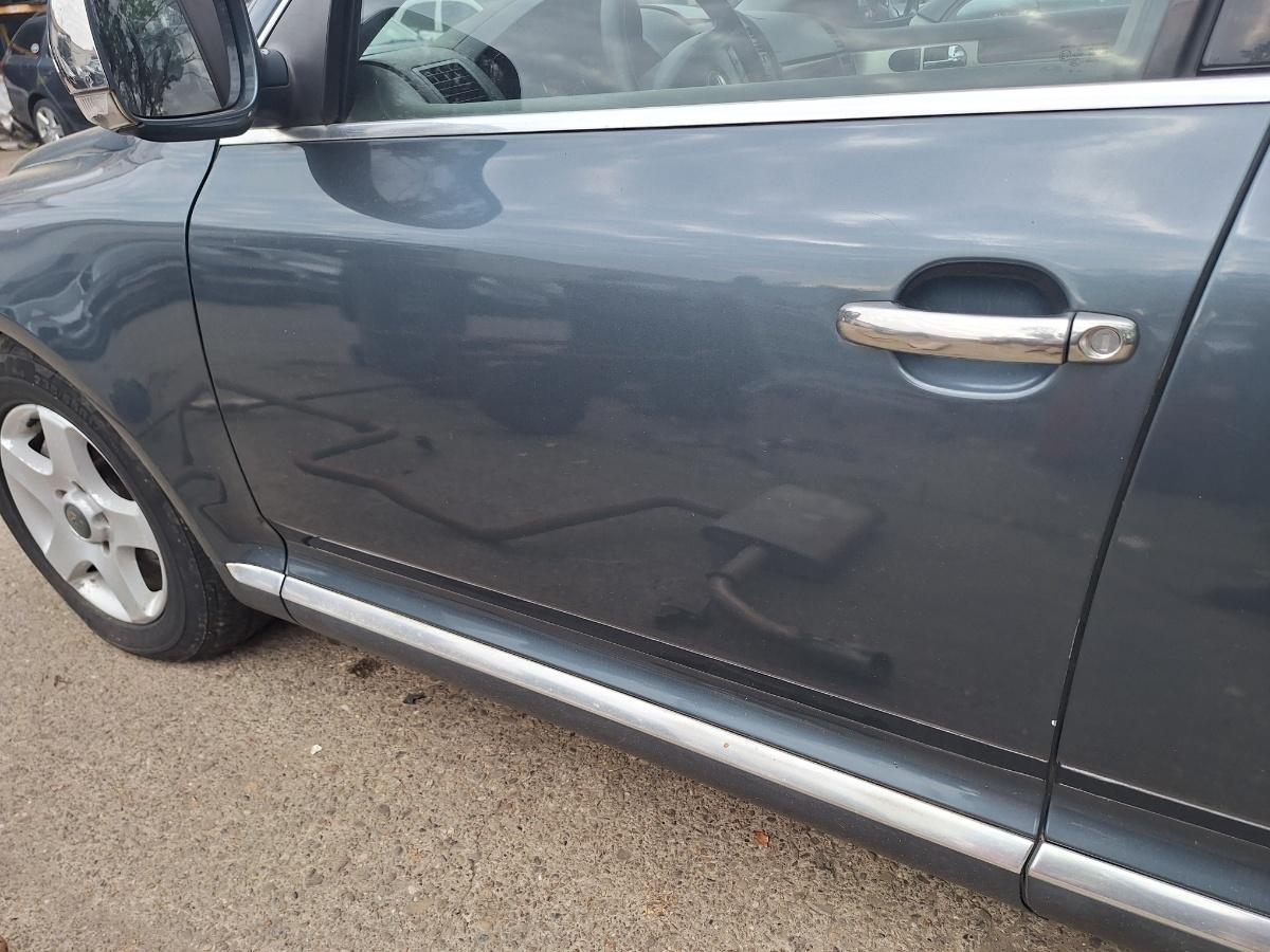 Usa portiera fata stanga VOLKSWAGEN TOUAREG 7LA, 7L6, 7L7 2002 - 2010 , gri LD7U , dezechipata