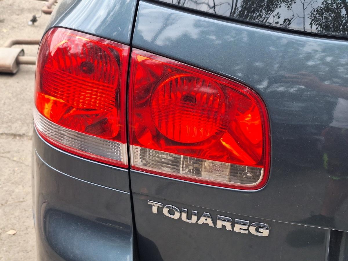 Stop hayon stanga spate VOLKSWAGEN TOUAREG 7LA, 7L6, 7L7 2002 - 2013 V6 TDI BKS, CATA
