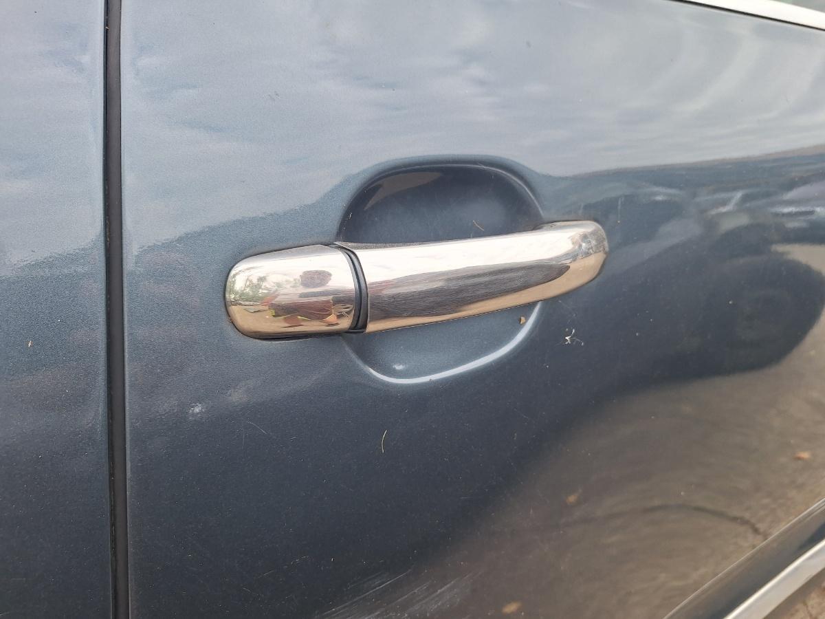 Maner/suport exterior portiera spate dreapta VOLKSWAGEN TOUAREG 7LA, 7L6, 7L7 2002 - 2013  7L0839886B / 7L6837205C