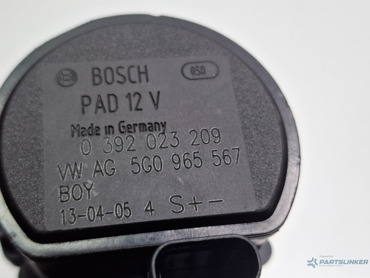 Pompa recirculare apa AUDI A3 Sportback 8VA, 8VF 2012 - > TDI CLHA BOSCH 0392023209 5G0965561 , 5G0965567