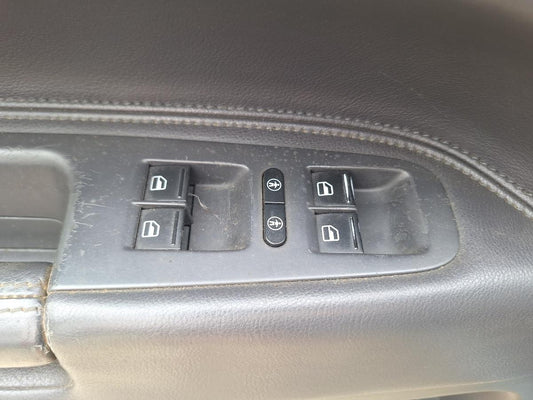 Butoane geamuri electrice stanga fata VOLKSWAGEN TOUAREG 7LA, 7L6, 7L7 2002 - 2013