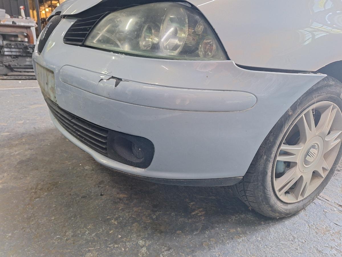 Bara fata completa SEAT CORDOBA III 6L2 2002 - 2009 mici imperfectiuni