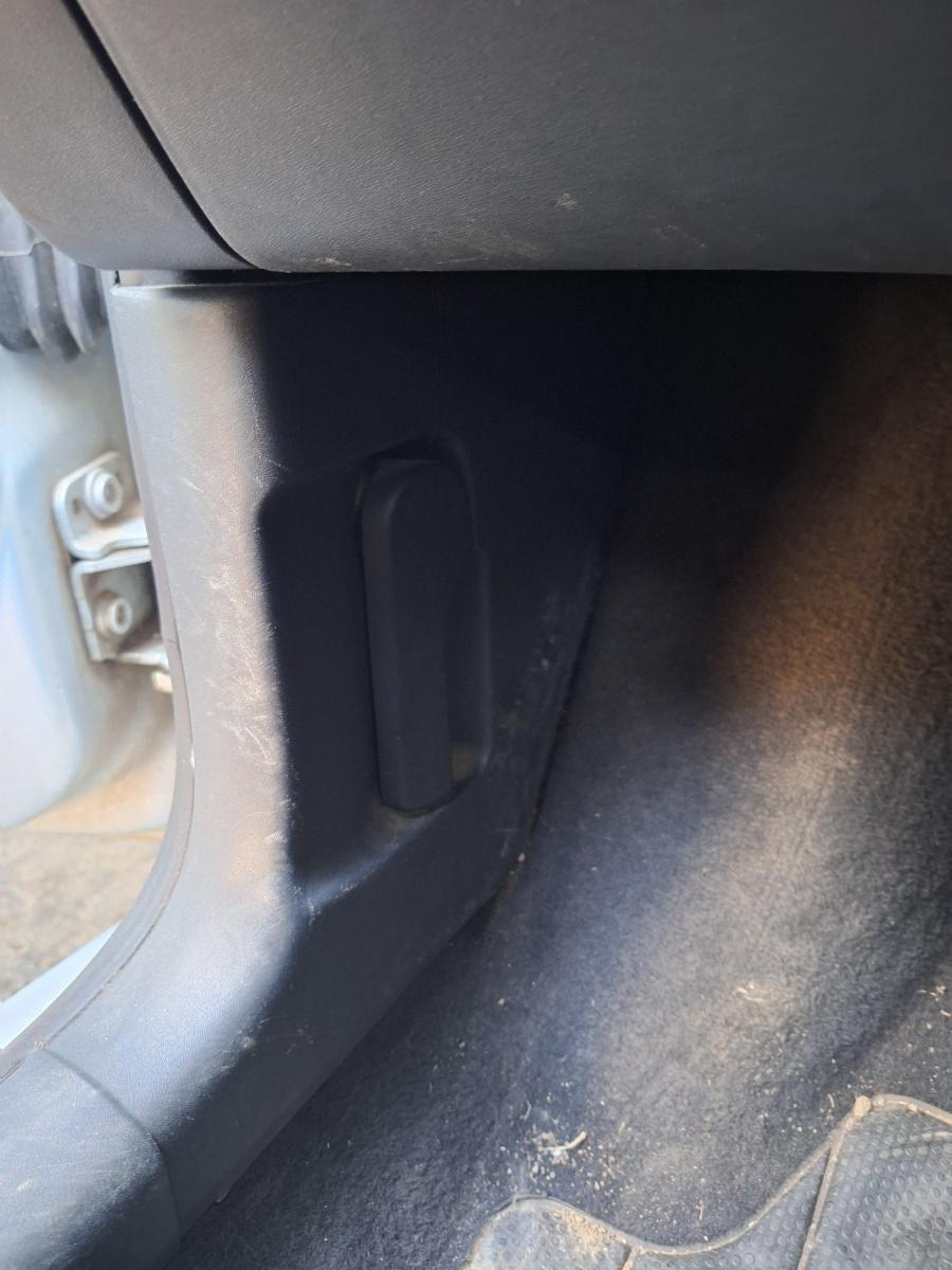Ornamente stalp (A) stanga fata SEAT CORDOBA III 6L2 2002 - 2009 16V BBY, BKY 6L1863483D