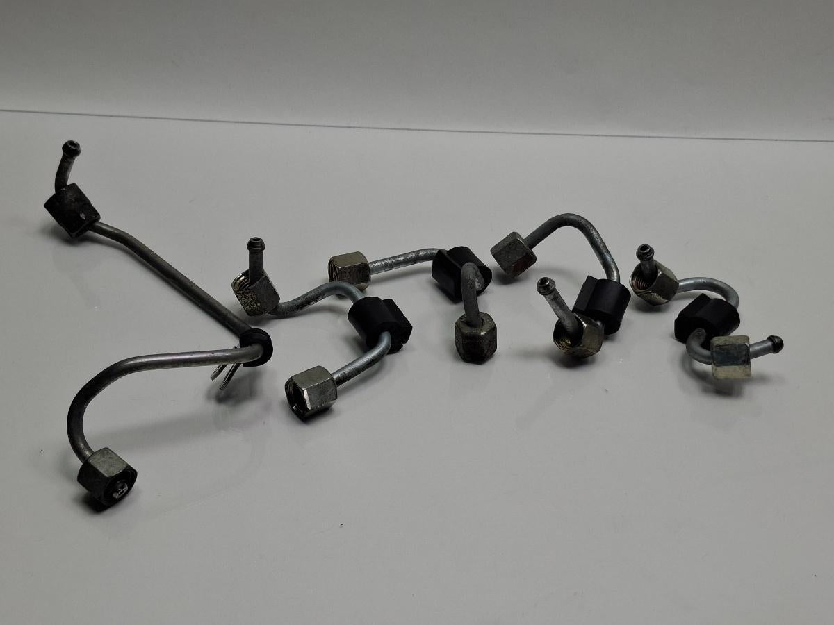 Conducte tur injector AUDI A3 Sportback 8VA, 8VF 2012 - > TDI CLHA  03L130301AR , 04L130321
