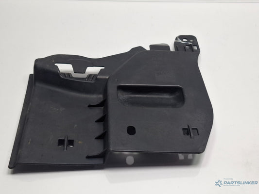 Scut protectie dreapta fata AUDI A3 Sportback 8VA, 8VF 2012 - > TDI CLHA 5Q0825272A