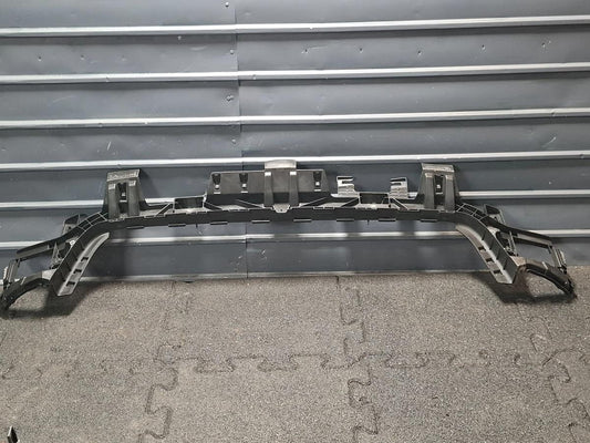 Suport montare bara spate AUDI A3 Sportback 8VA, 8VF 2012 - > TDI CLHA 8V4807385