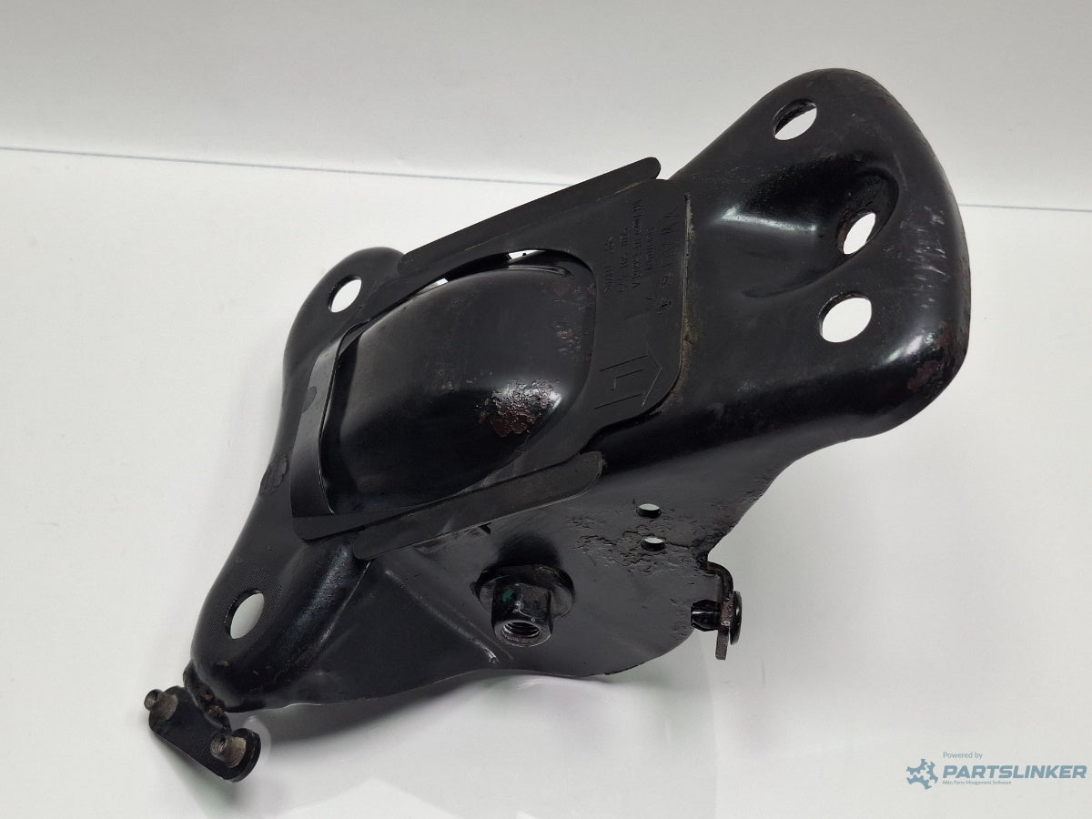 Suport punte stanga spate AUDI A3 Sportback 8VA, 8VF 2012 - > TDI CLHA 5Q0501545C