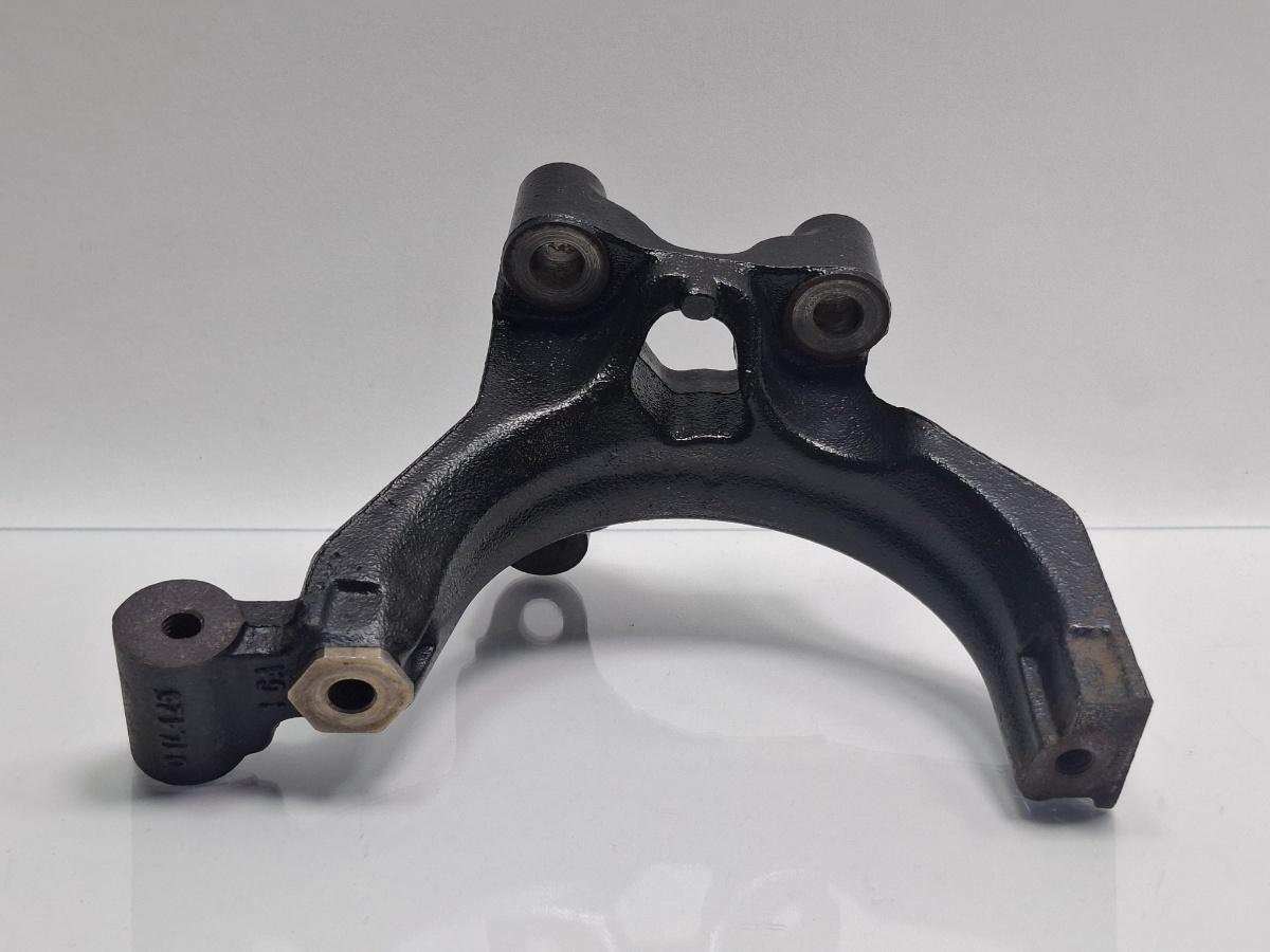 Suport catalizator AUDI A3 Sportback 8VA, 8VF 2012 -> TDI CLHA 04L425
