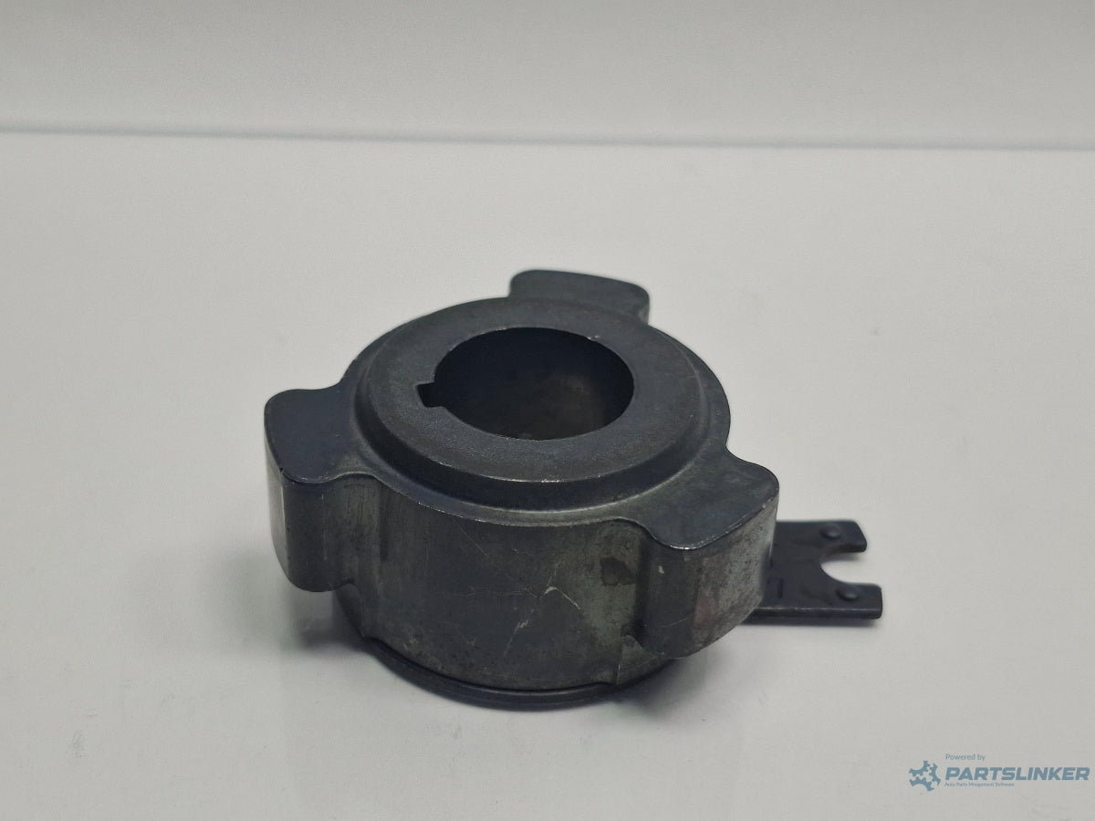 Pinion pompa injectie AUDI A3 Sportback 8VA, 8VF 2012 - > TDI CLHA 04L130227