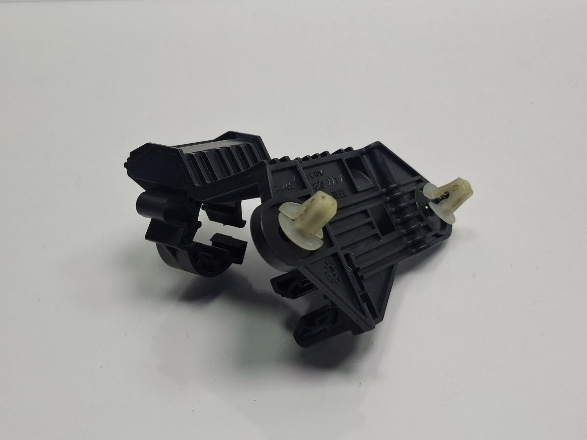 Suport fixare conducta SKODA FABIA II 542 2006 - 2014 1.2 1.2 BBM, CHFA 6Q0820771A