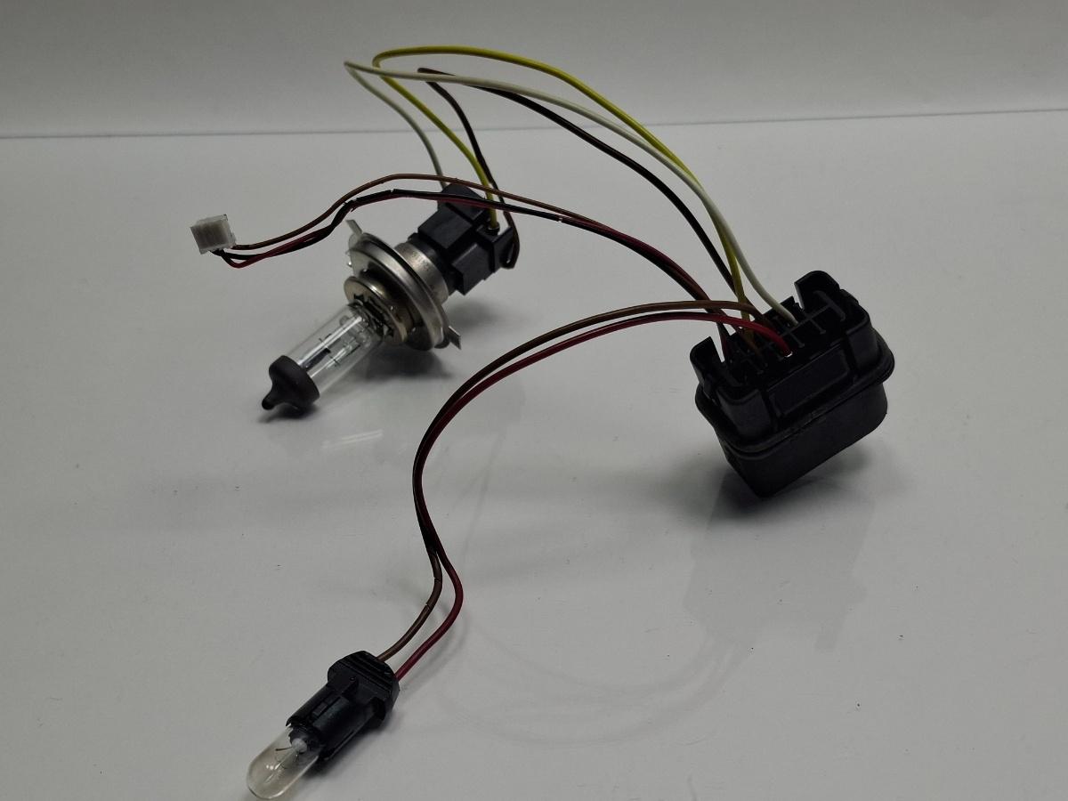 Instalatie electrica far halogen SKODA FABIA II 542 2006 - 2014  5J0941813