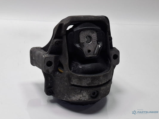 Tampon motor dreapta AUDI A4 IV 8K2, B8 2007 - 2015 TDI CAGB, CJCB, CSUB 8R0199381