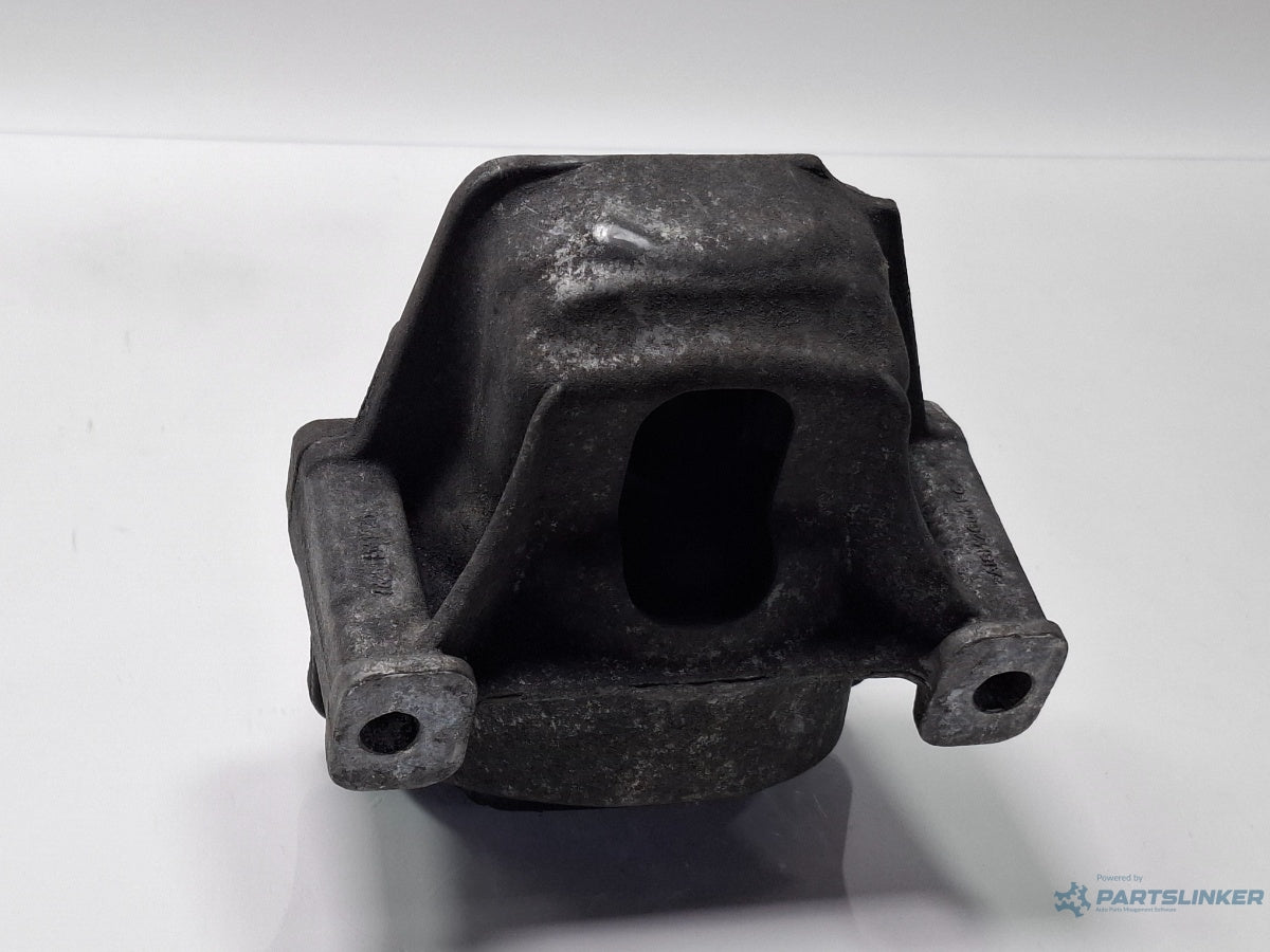 Tampon motor dreapta AUDI A4 IV 8K2, B8 2007 - 2015 TDI CAGB, CJCB, CSUB 8R0199381