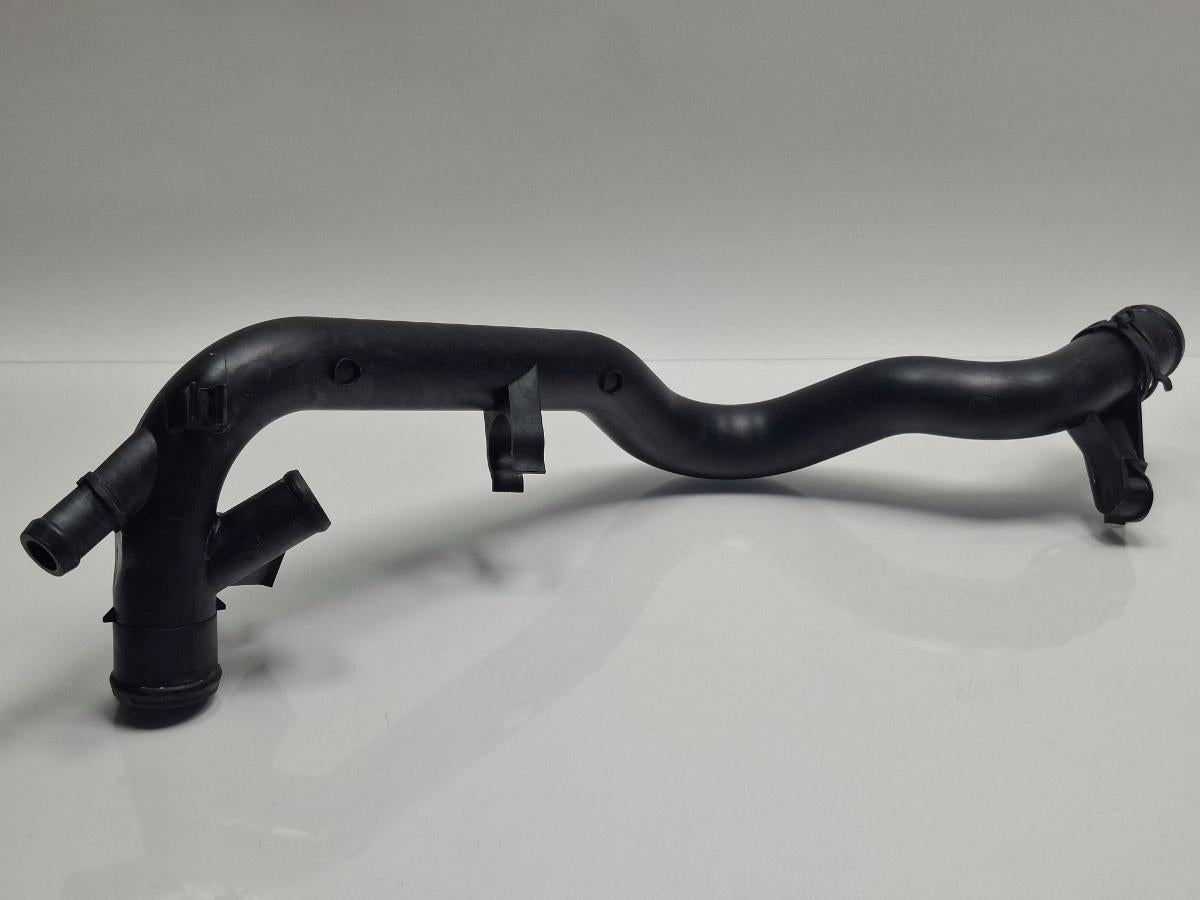 Conducta apa AUDI A4 IV 8K2, B8 2007 - 2015 TDI CAGB, CJCB, CSUB 03L121071B